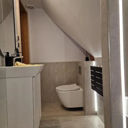 Swarne シャレー *