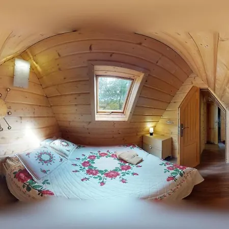 Swarne Alpesi faház