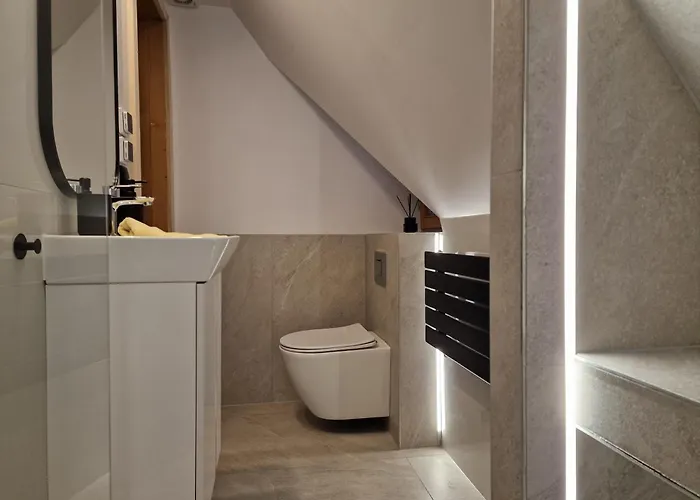 Swarne シャレー ザコパネ