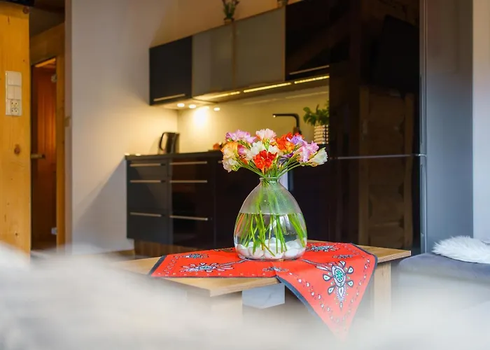 Swarne シャレー *